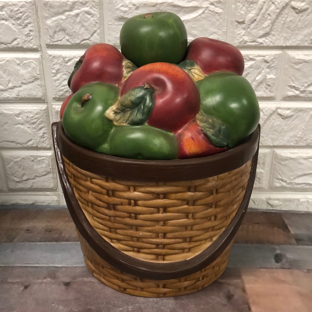 Sakura by Oneida David Carter Brown Apple Basket Cookie Jar Canister 13” large